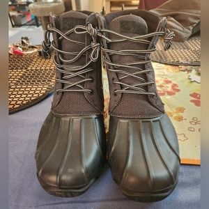 Men's 9.5 Sperry Top Sider Waterproof Duck Boots